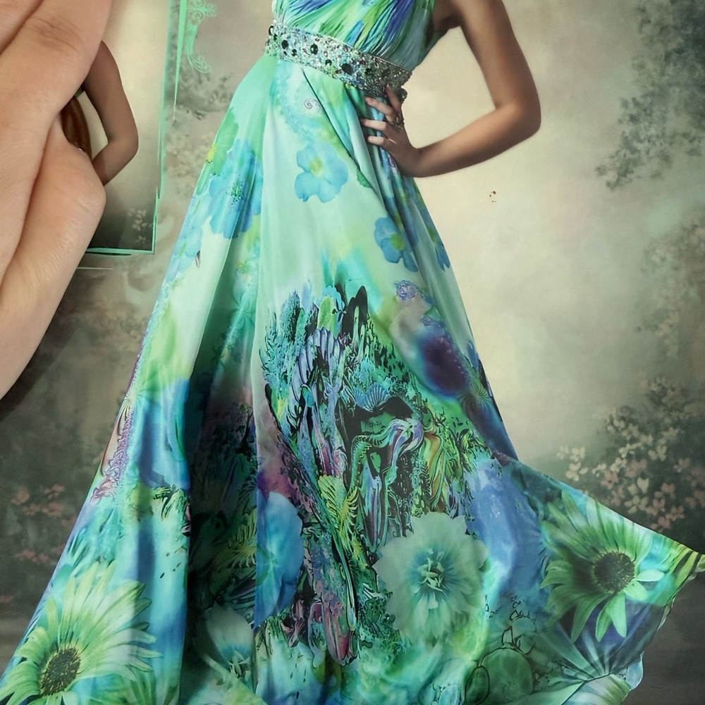 Tony Bowls Vibrant Blue Floral Dress